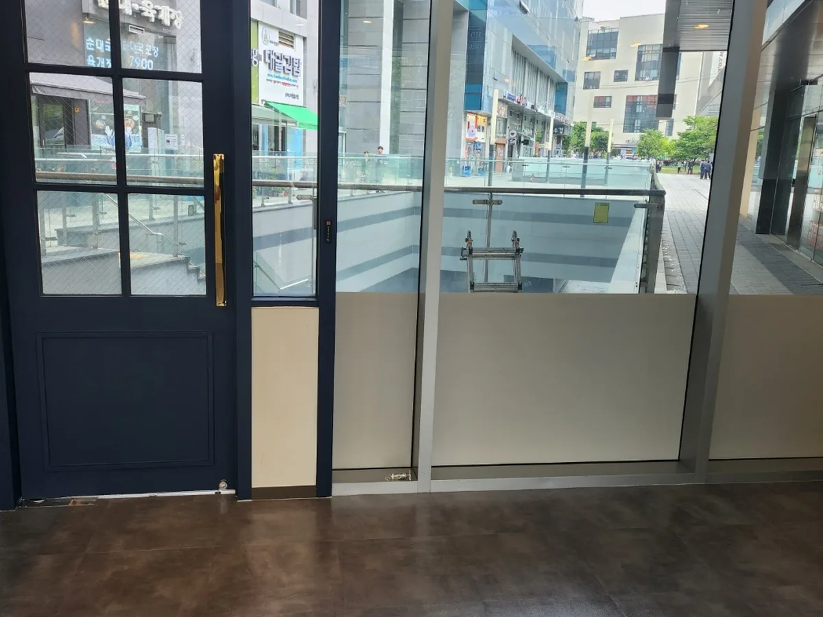 동구 서부동 점포 카운터 검사실 위생청소 사례 - 행진크린